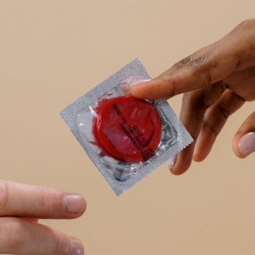 Qué tipo de preservativo comprar si eres hombre