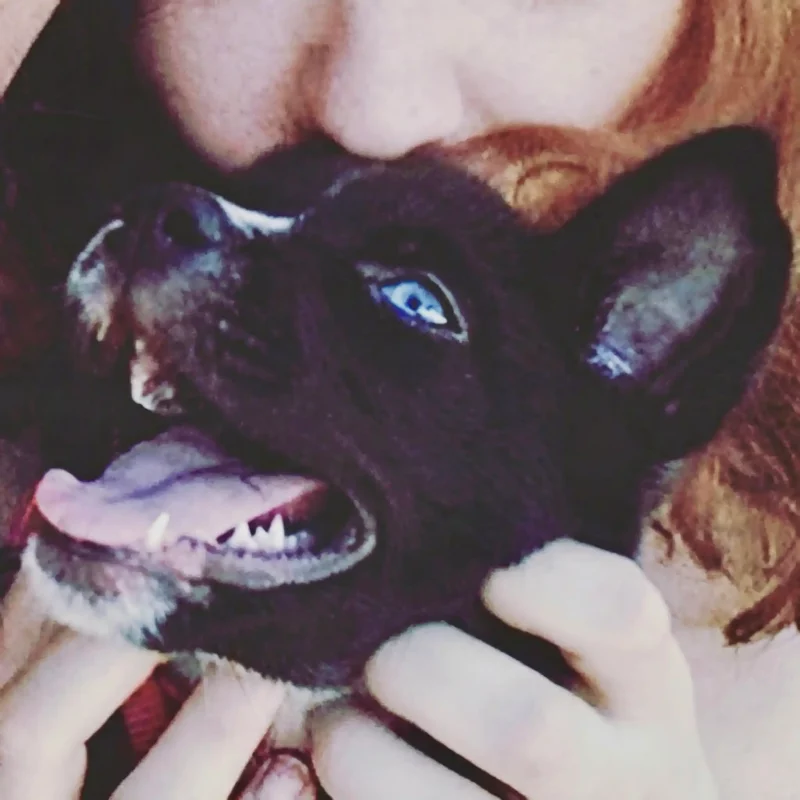 Sandra reflexionando sobre el futuro, el dinero y el paso del tiempo en el trabajo sexual